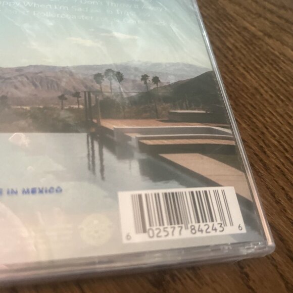 Happiness Begins Jonás Brothers New Álbum Includes # 1 Global Hit Sucker - Picture 4 of 4